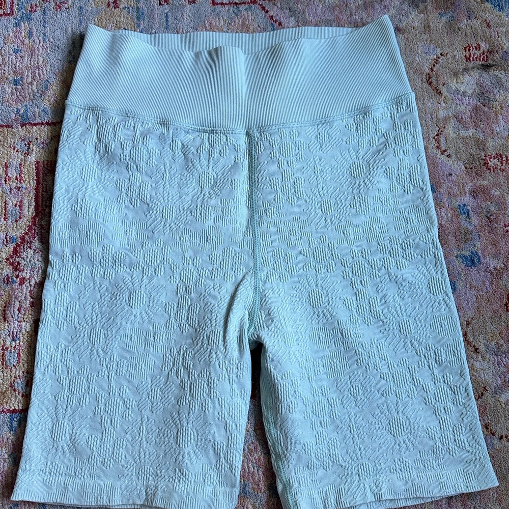 Aerie Offline Biker Shorts 7”